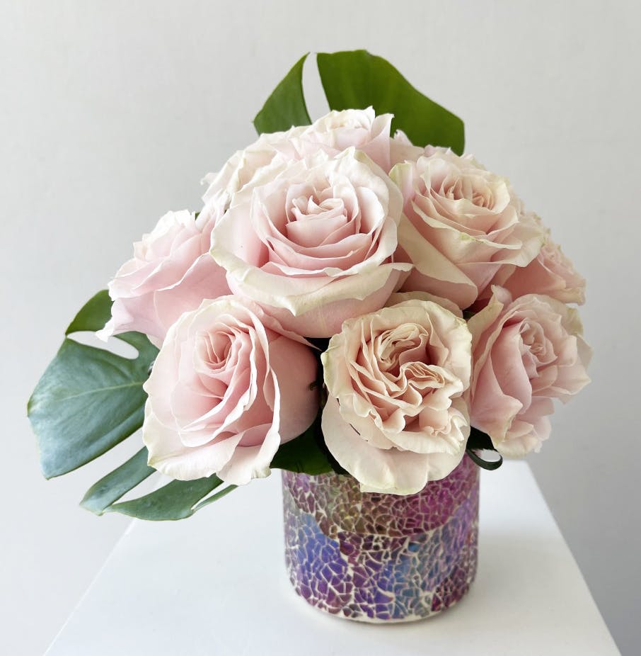 Mesmerizing Mosaic Marco Island Florist (FL) SameDay Flower Delivery